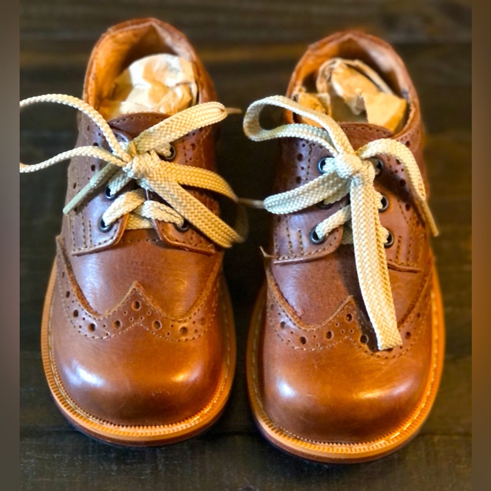 Mikoleon Brogue Oxfords